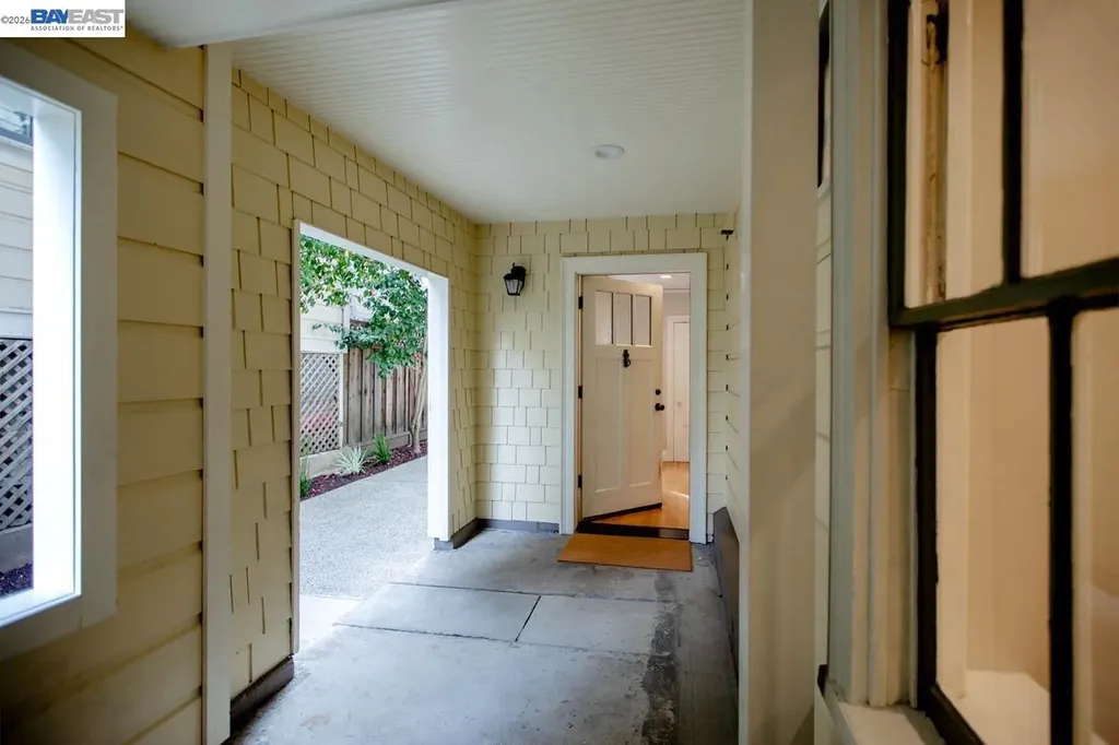 1003 Morton Street Alameda CA 94501