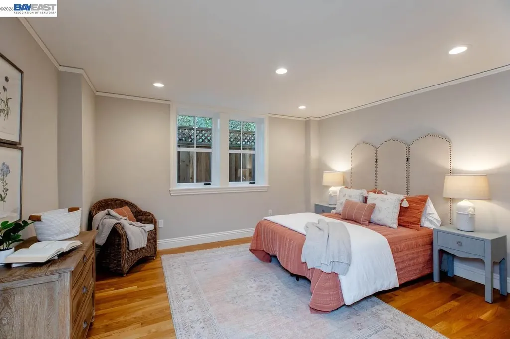 1003 Morton Street Alameda CA 94501