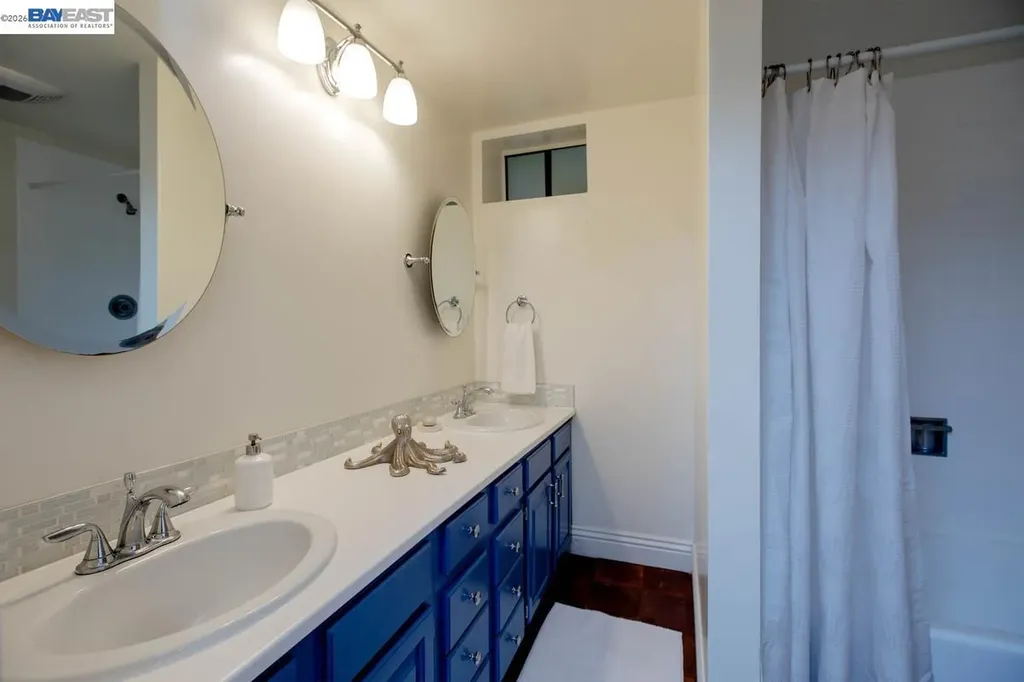 1003 Morton Street Alameda CA 94501