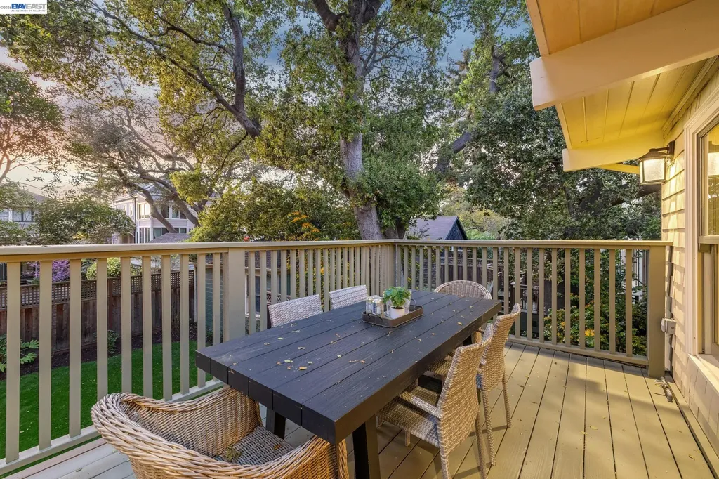 1003 Morton Street Alameda CA 94501