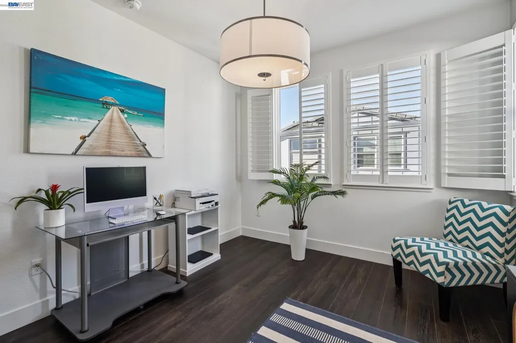 646 Eucalyptus Way Alameda CA 94501