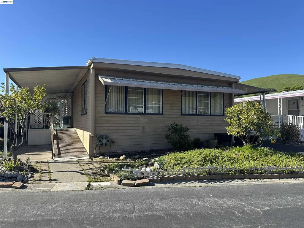 711 Old Canyon Road Fremont CA 94536