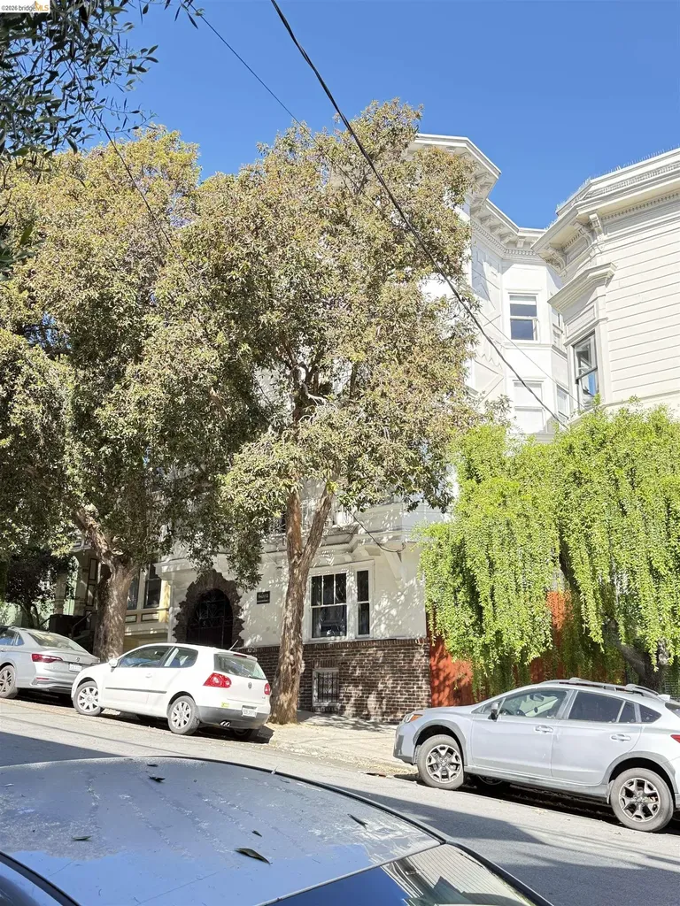 1012 Page Street San Francisco CA 94117