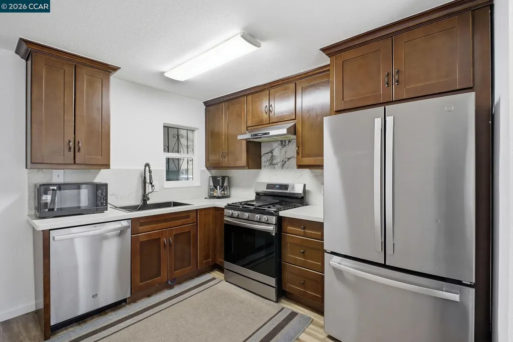 26147 Danforth Lane Hayward CA 94545