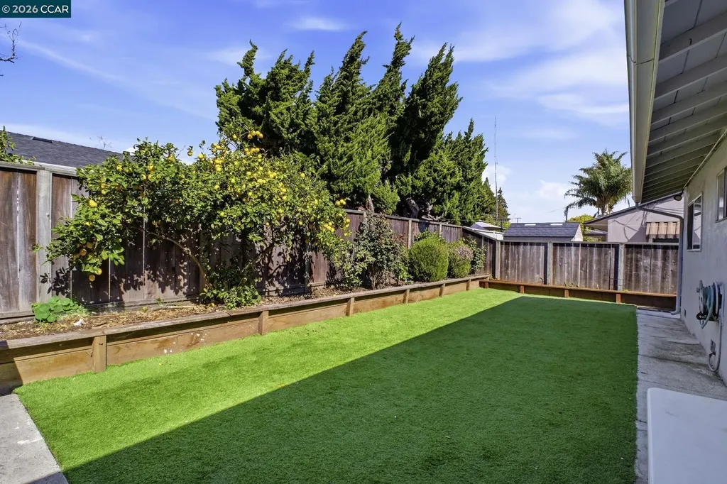 26147 Danforth Lane Hayward CA 94545