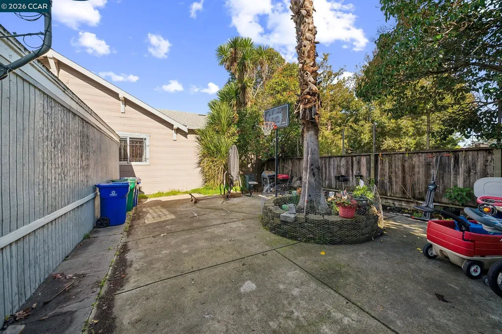 1401 Bissell Avenue Richmond CA 94801