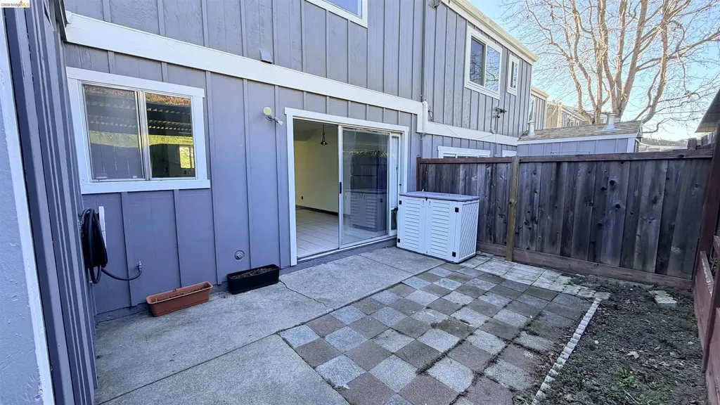 206 Park Lane Richmond CA 94803