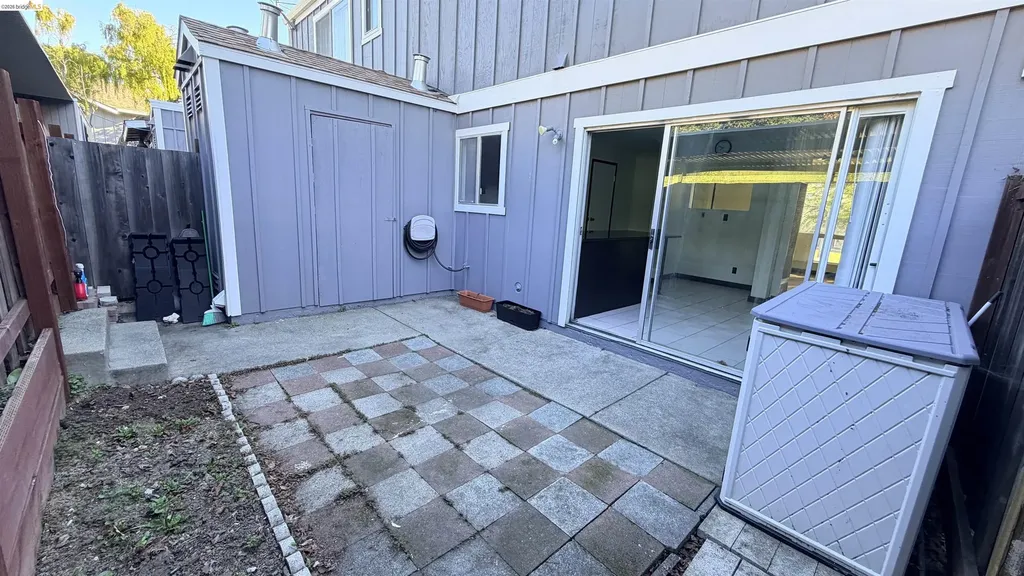 206 Park Lane Richmond CA 94803