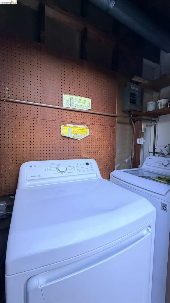 206 Park Lane Richmond CA 94803