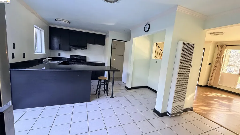 206 Park Lane Richmond CA 94803