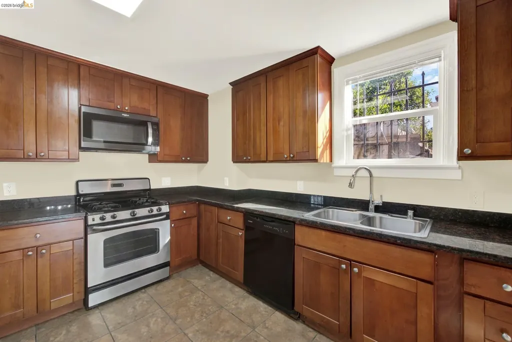 2681 79th Avenue Oakland CA 94605