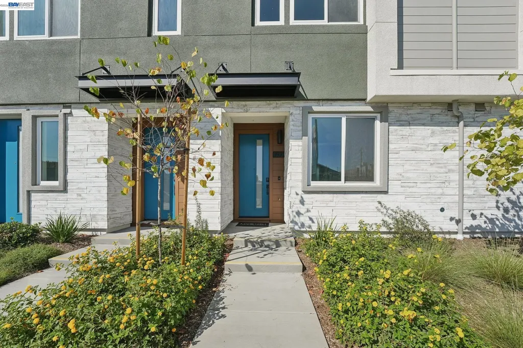 1933 Grand Street Alameda CA 94501