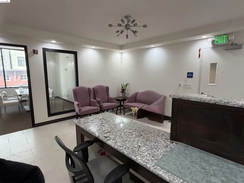388 9th Street #254 Oakland CA 94607