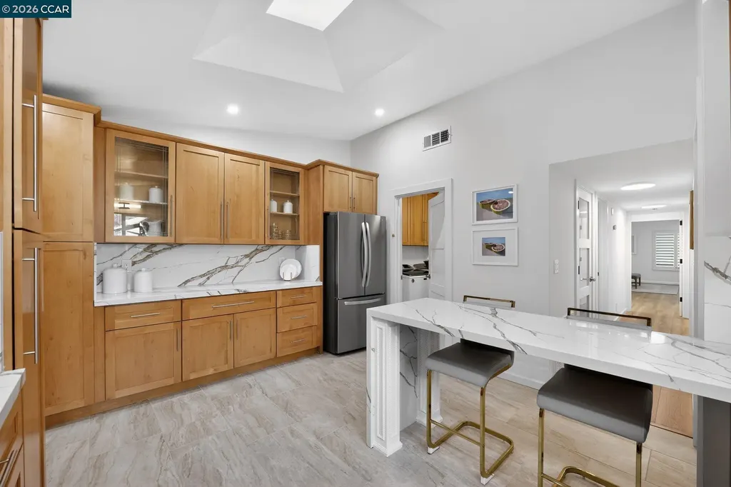 2605 Saklan Indian Walnut Creek CA 94595