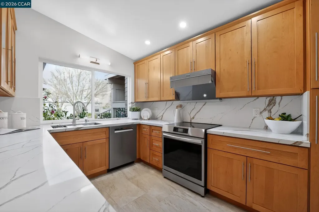 2605 Saklan Indian Walnut Creek CA 94595