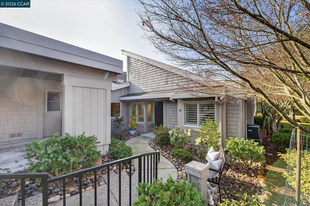 2605 Saklan Indian Walnut Creek CA 94595