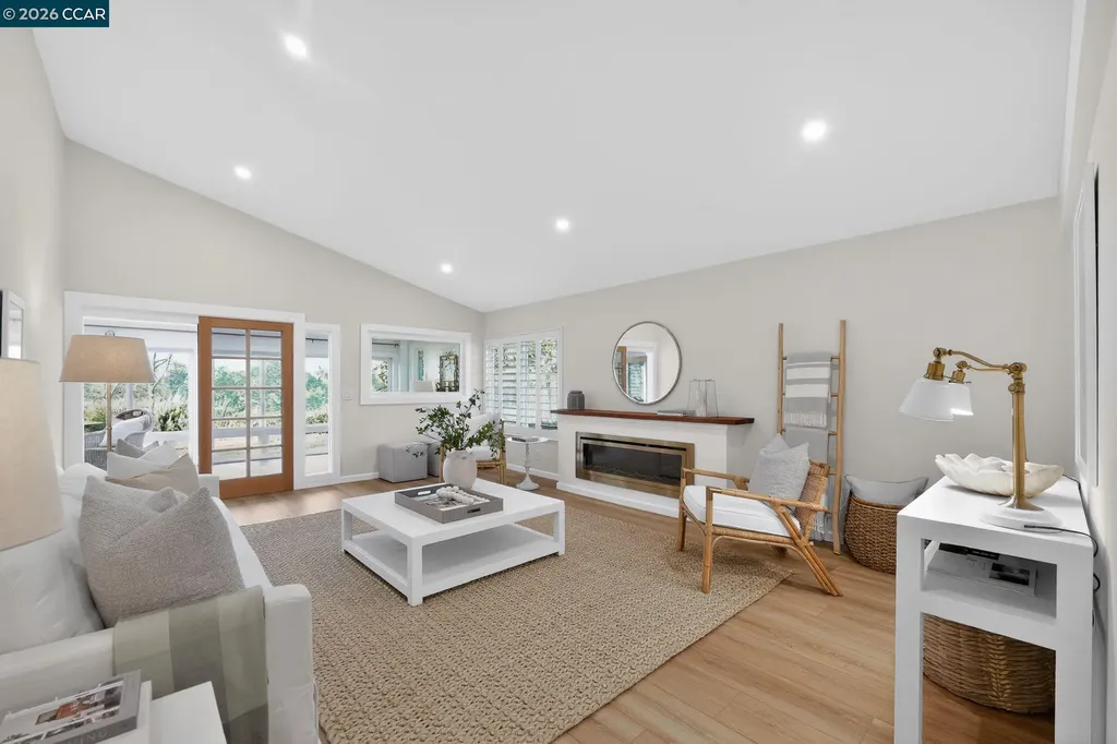 2605 Saklan Indian Walnut Creek CA 94595