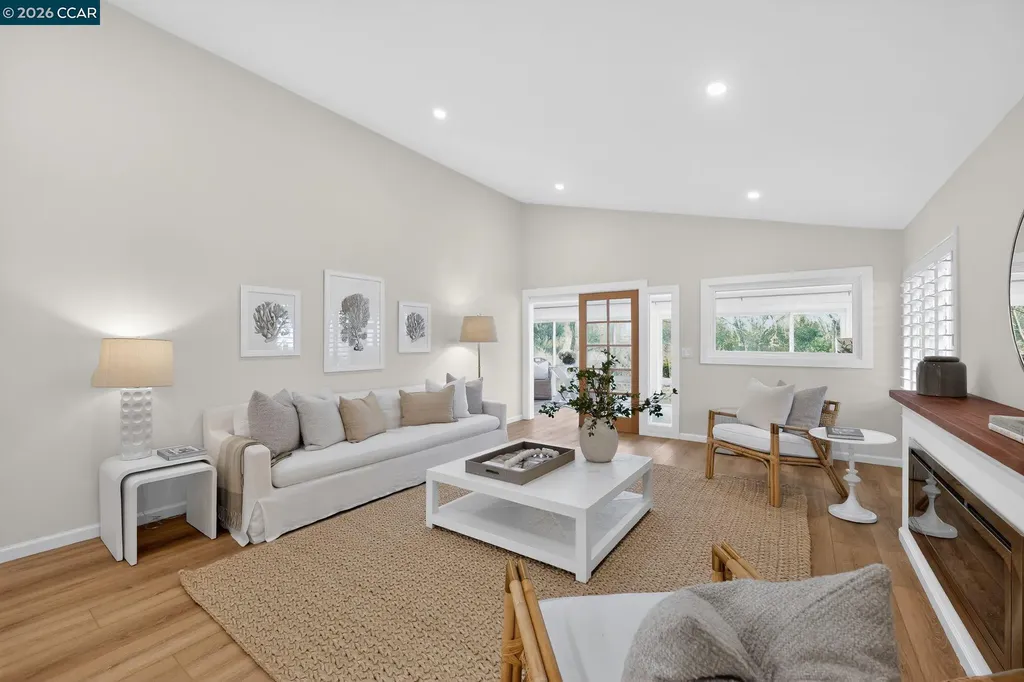 2605 Saklan Indian Walnut Creek CA 94595