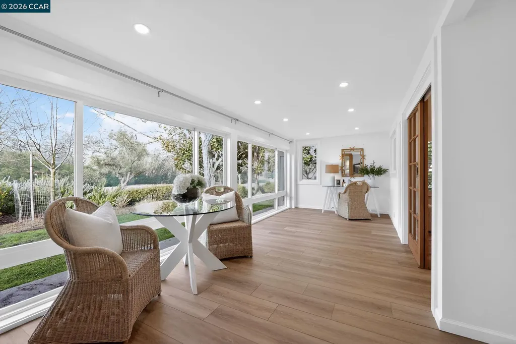 2605 Saklan Indian Walnut Creek CA 94595