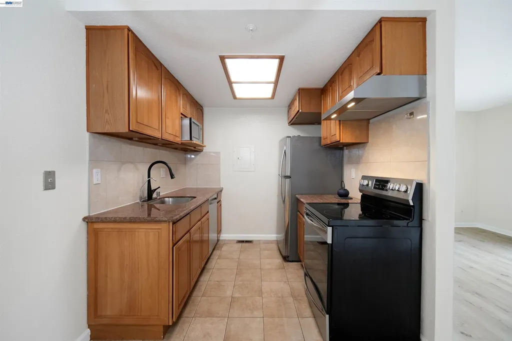 25129 Copa Del Oro Hayward CA 94545