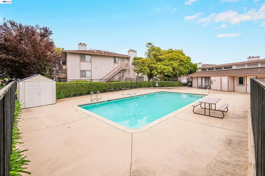 25129 Copa Del Oro Hayward CA 94545