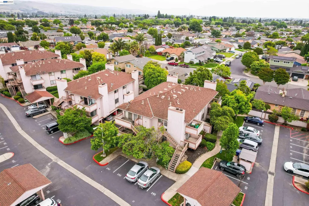 25129 Copa Del Oro Hayward CA 94545