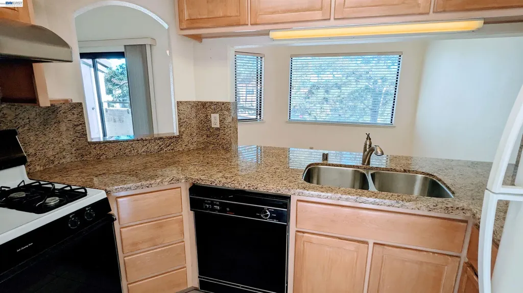 21103 Gary Drive Hayward CA 94546