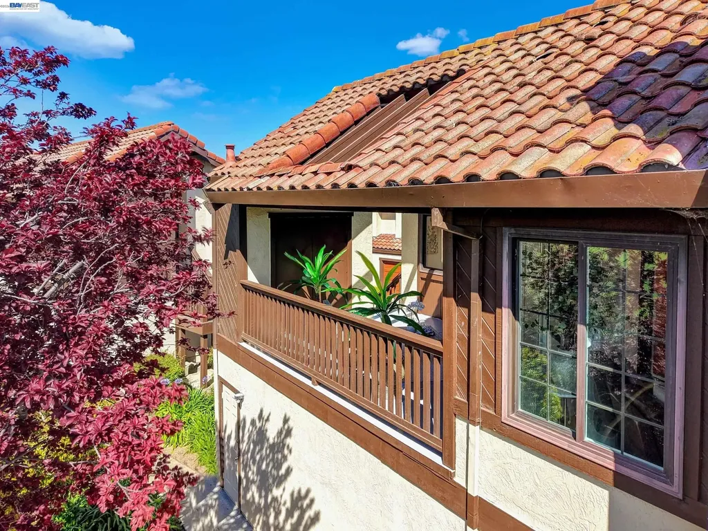 14359 Outrigger Drive San Leandro CA 94577