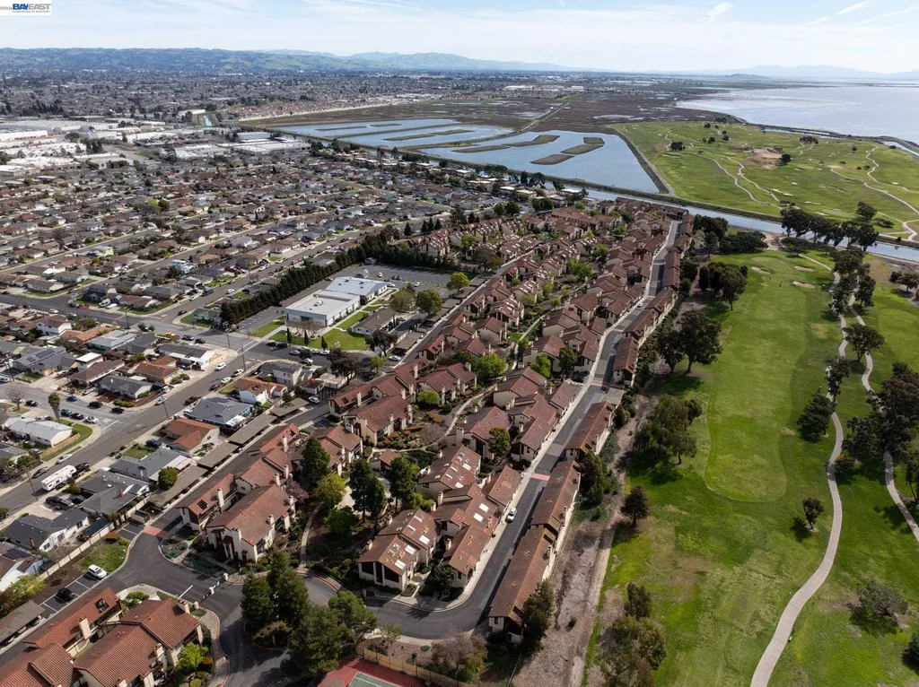 14359 Outrigger Drive San Leandro CA 94577