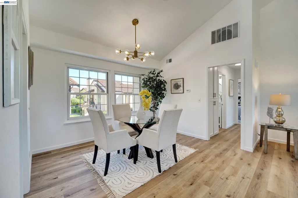 14359 Outrigger Drive San Leandro CA 94577