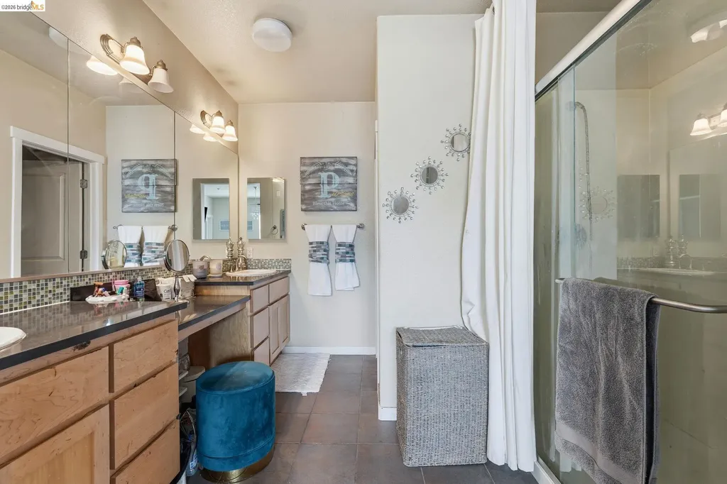 104 Serra Way San Pablo CA 94806