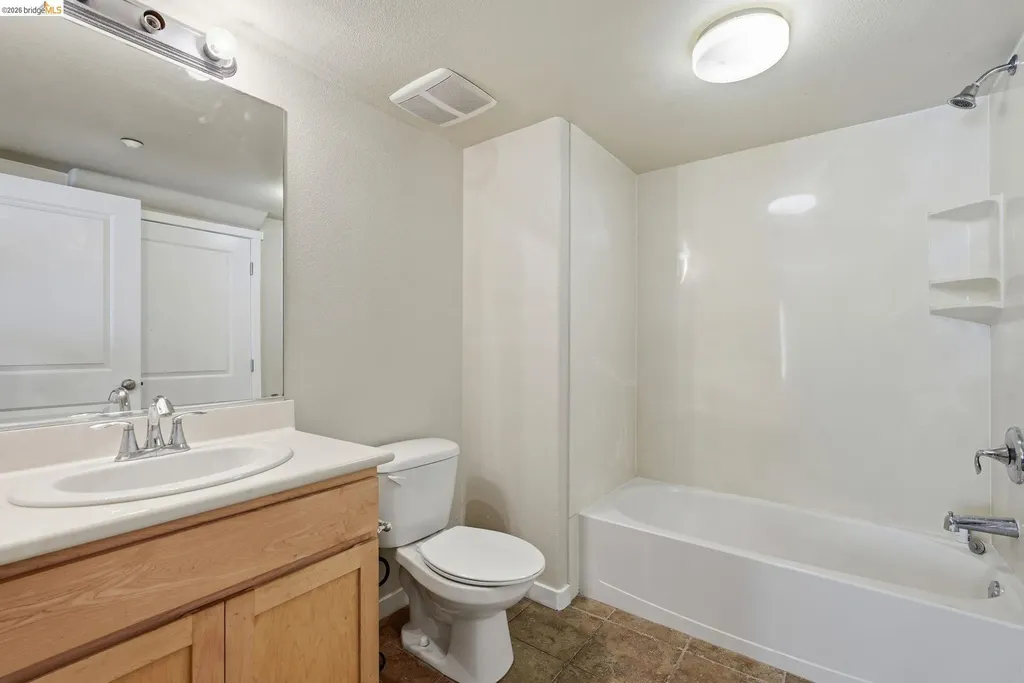 104 Serra Way San Pablo CA 94806