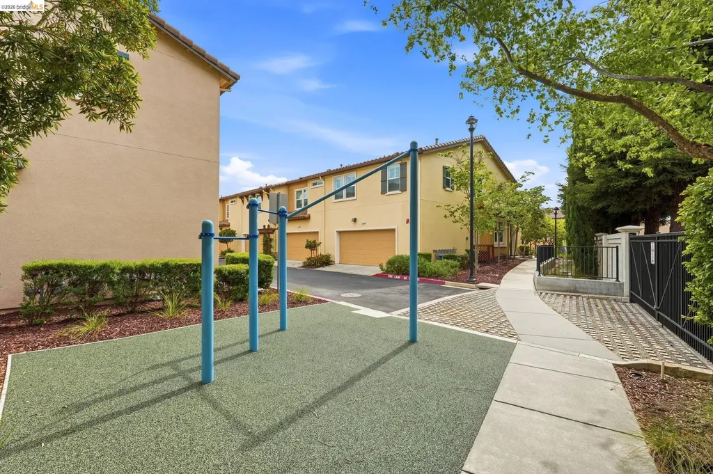 104 Serra Way San Pablo CA 94806