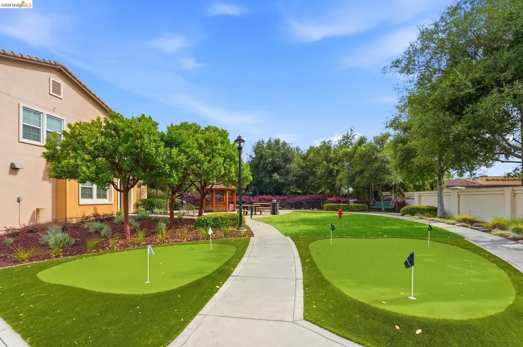 104 Serra Way San Pablo CA 94806