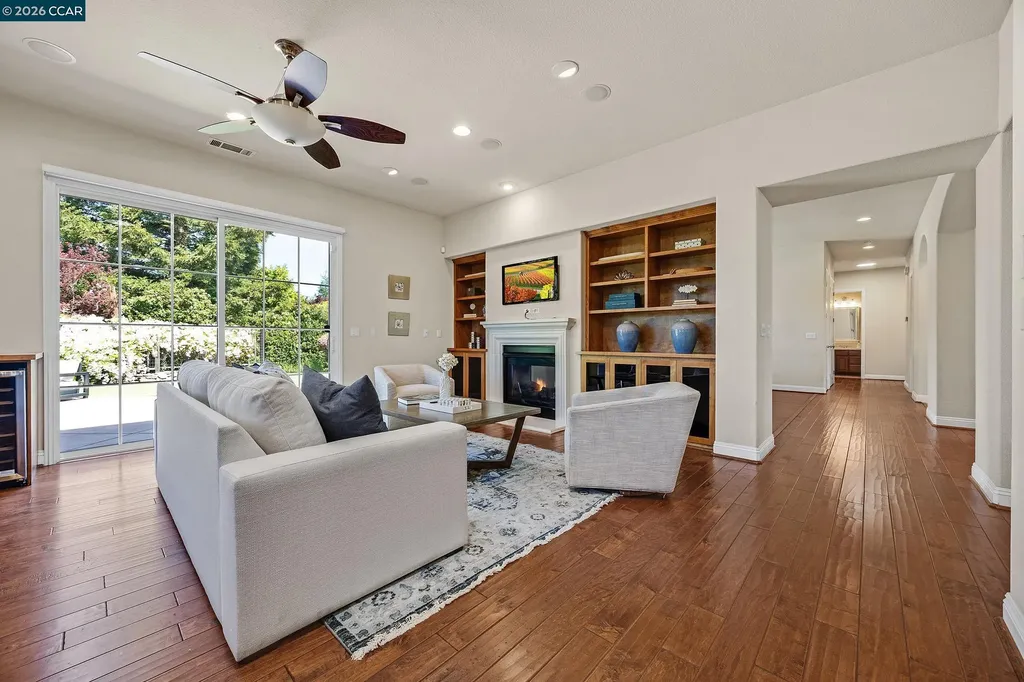 5 Pardi Lane Clayton CA 94517