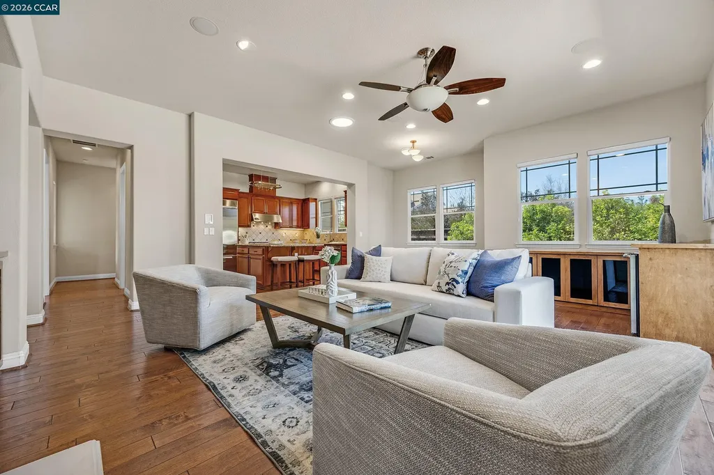5 Pardi Lane Clayton CA 94517