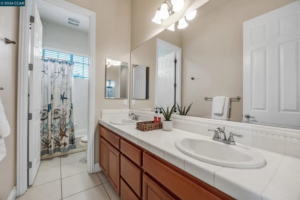 5 Pardi Lane Clayton CA 94517
