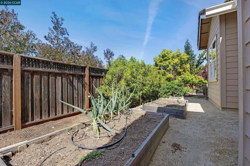5 Pardi Lane Clayton CA 94517