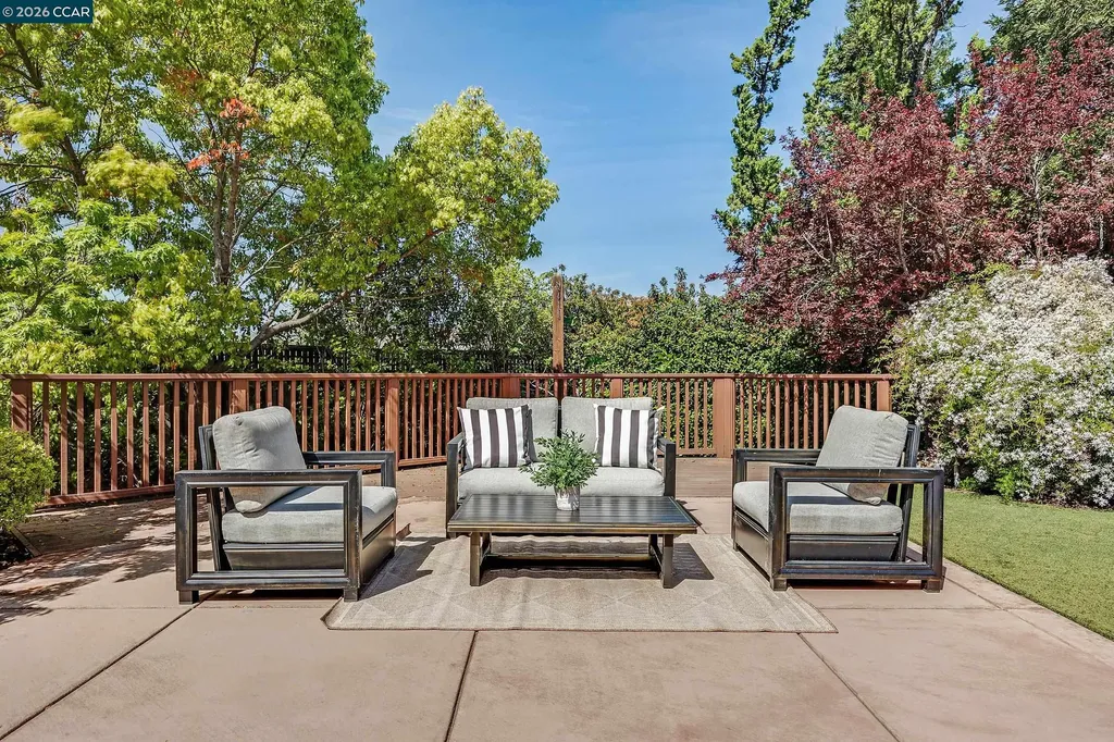 5 Pardi Lane Clayton CA 94517