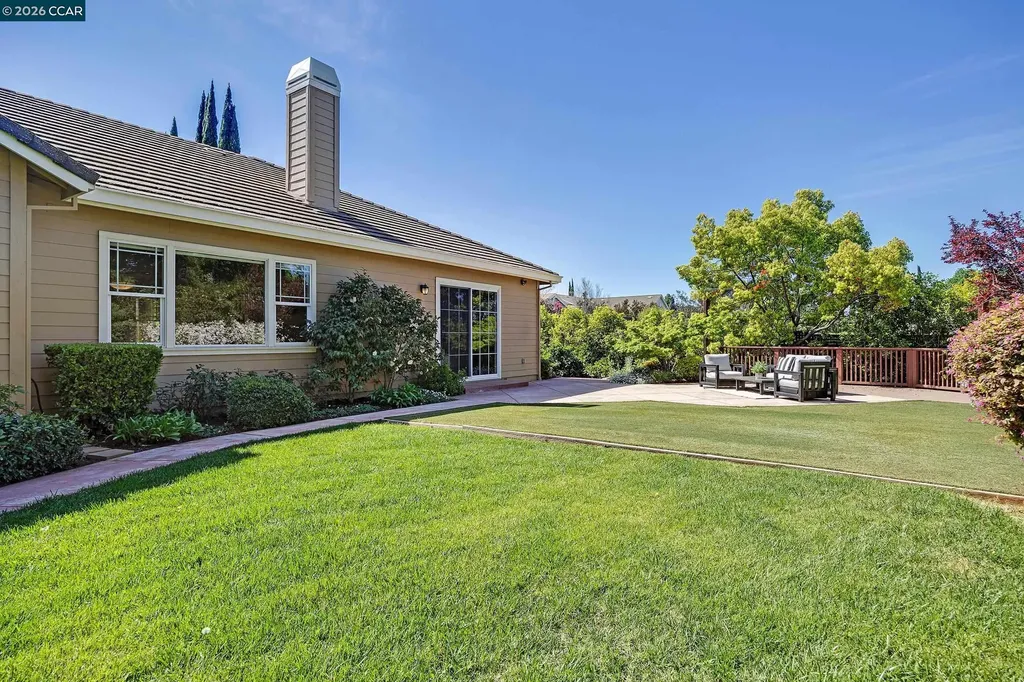 5 Pardi Lane Clayton CA 94517