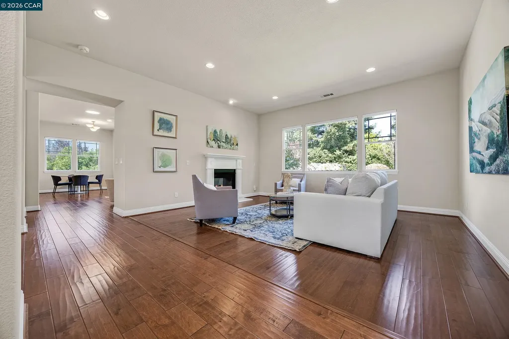 5 Pardi Lane Clayton CA 94517