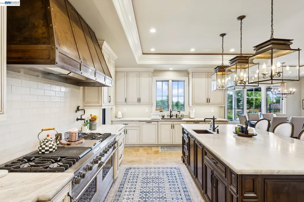 1889 Via Di Salerno Pleasanton CA 94566
