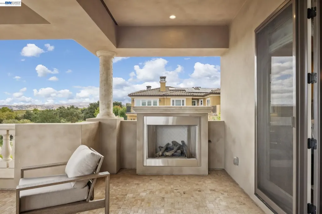 1889 Via Di Salerno Pleasanton CA 94566