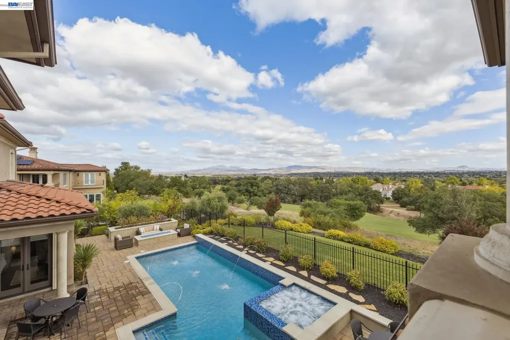 1889 Via Di Salerno Pleasanton CA 94566