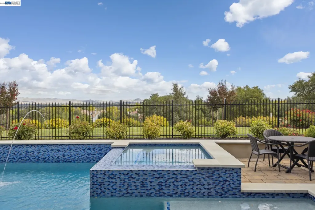 1889 Via Di Salerno Pleasanton CA 94566
