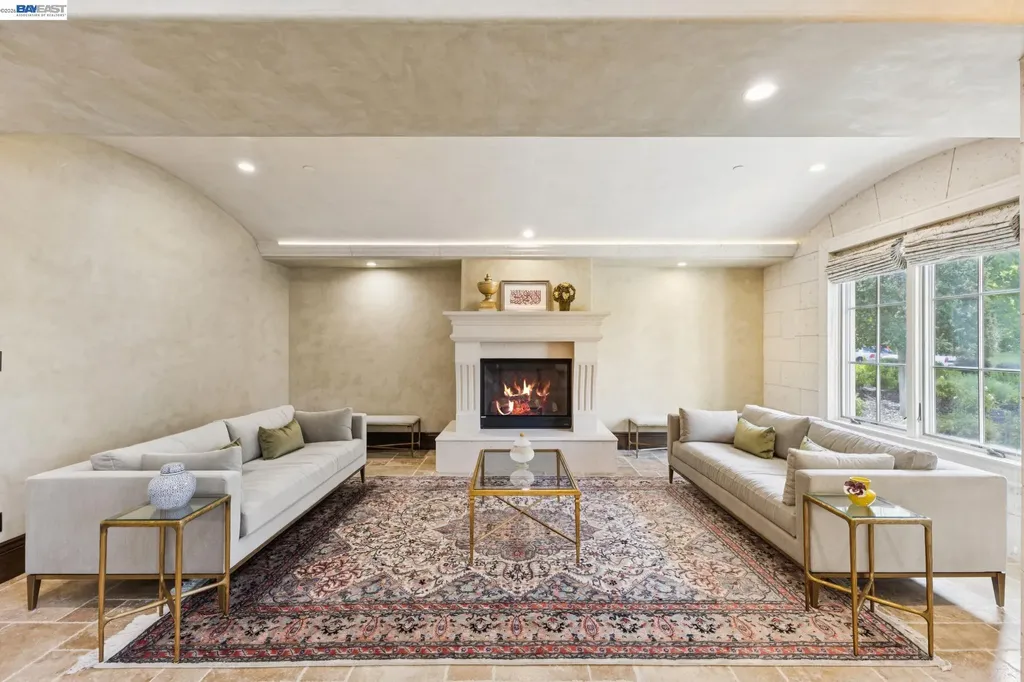 1889 Via Di Salerno Pleasanton CA 94566