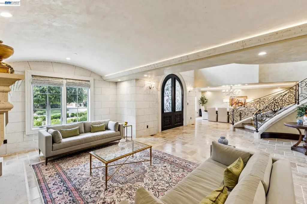 1889 Via Di Salerno Pleasanton CA 94566