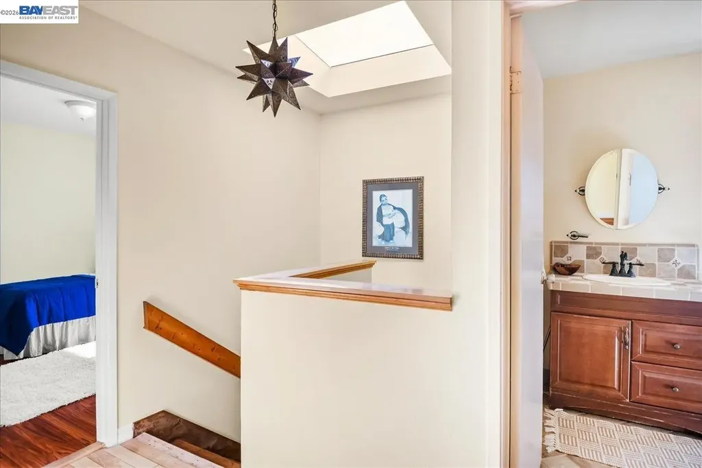 2751 Wallace Street Berkeley CA 94702