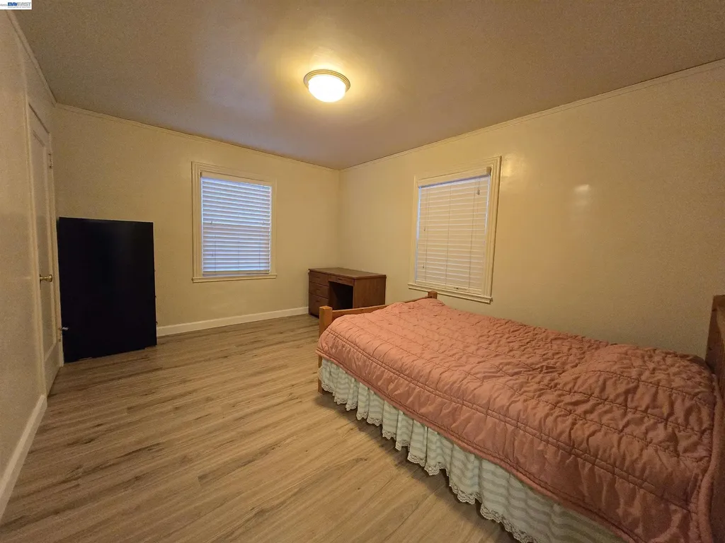 2917 Telegraph Avenue Berkeley CA 94705