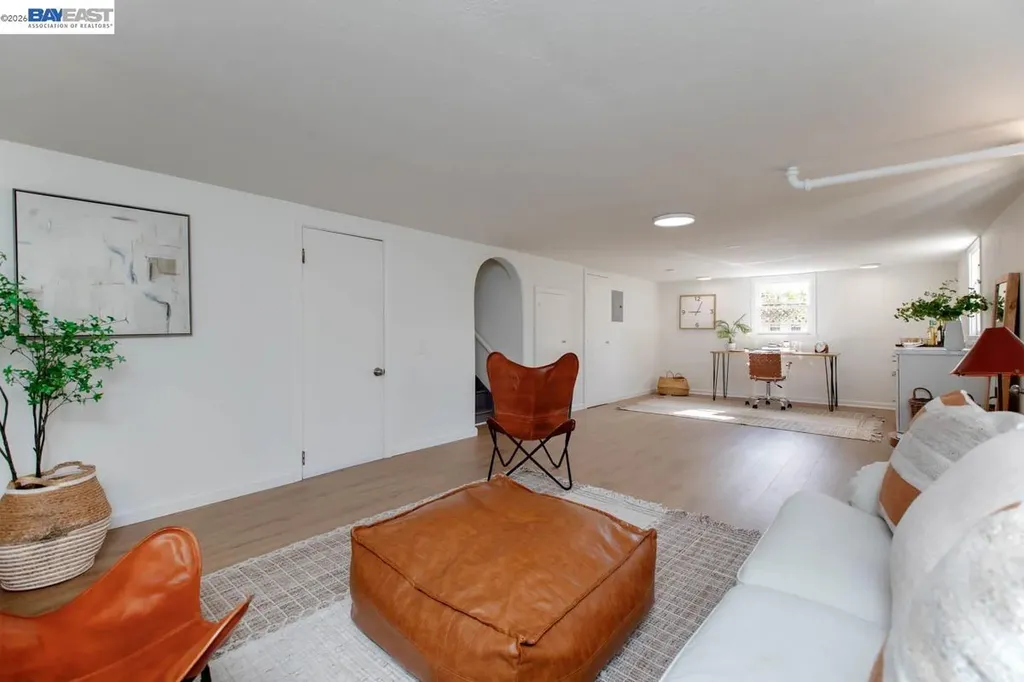 1321 Pearl Street Alameda CA 94501